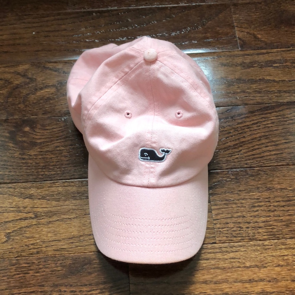 pink vineyard vines hat